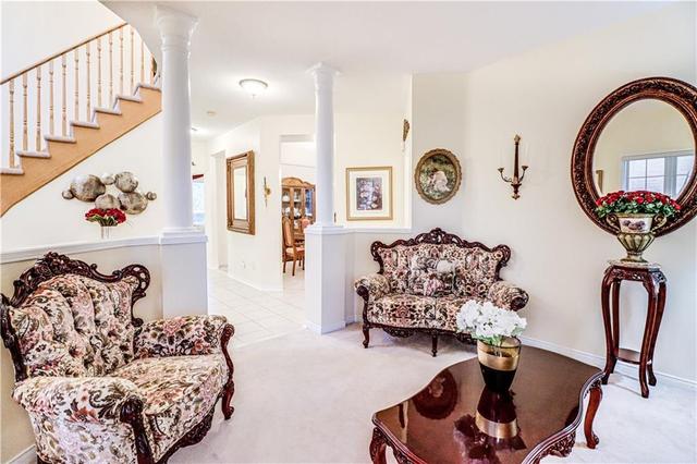 10 Ash Court, House detached with 5 bedrooms, 3 bathrooms and 4 parking in Brampton ON | Image 13