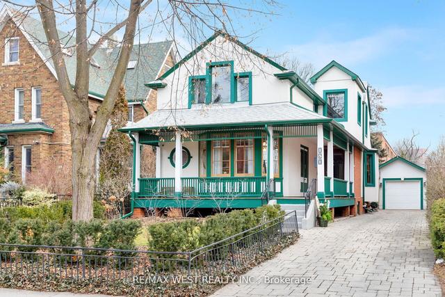 151 Cowan Ave, House detached with 4 bedrooms, 2 bathrooms and 6 parking in Toronto ON | Image 12
