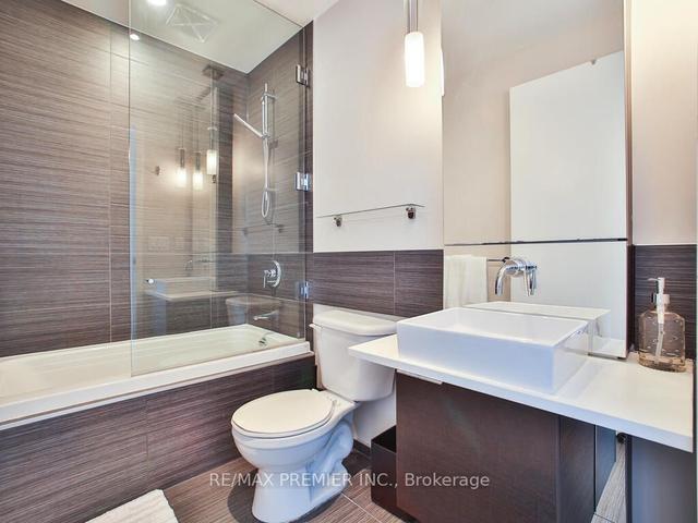 1606 - 8 Charlotte St, Condo with 2 bedrooms, 2 bathrooms and 1 parking in Toronto ON | Image 26