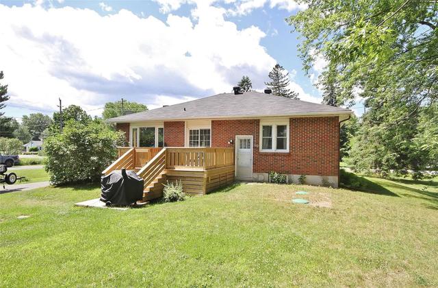 3255 Elizabeth St, House detached with 3 bedrooms, 1 bathrooms and 4 parking in Ottawa ON | Image 20