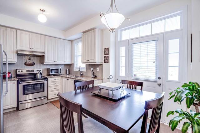 Th5 - 10 Porter Ave W, House attached with 3 bedrooms, 3 bathrooms and 1 parking in Vaughan ON | Image 8