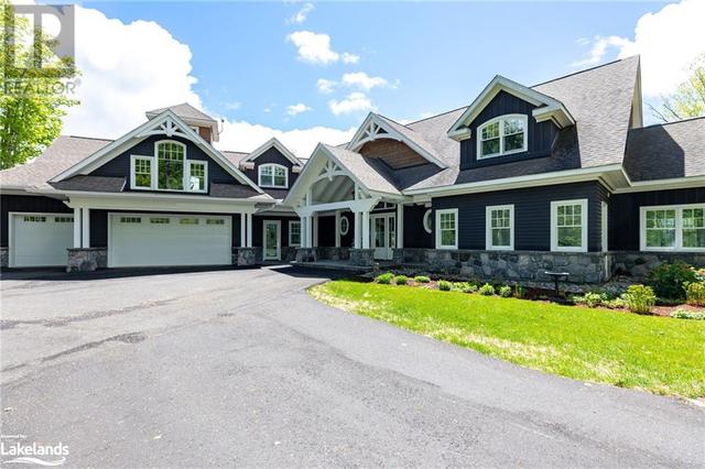 1655 Muskoka Road 118 W, House detached with 5 bedrooms, 4 bathrooms and 18 parking in Muskoka Lakes ON | Image 2