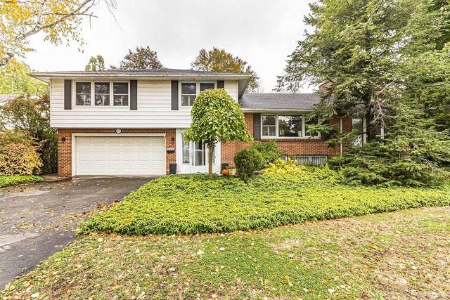 675 Scenic Dr, House detached with 3 bedrooms, 4 bathrooms and 6 parking in Hamilton ON | Image 1