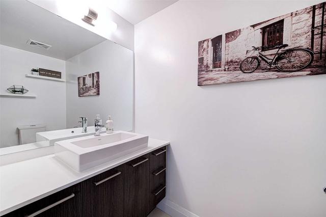 420 - 4800 Highway 7, Condo with 2 bedrooms, 2 bathrooms and 1 parking in Vaughan ON | Image 4