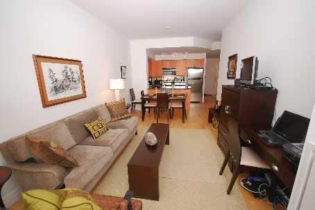 lph15 - 15 Stafford St, Condo with 1 bedrooms, 1 bathrooms and 1 parking in Toronto ON | Image 4