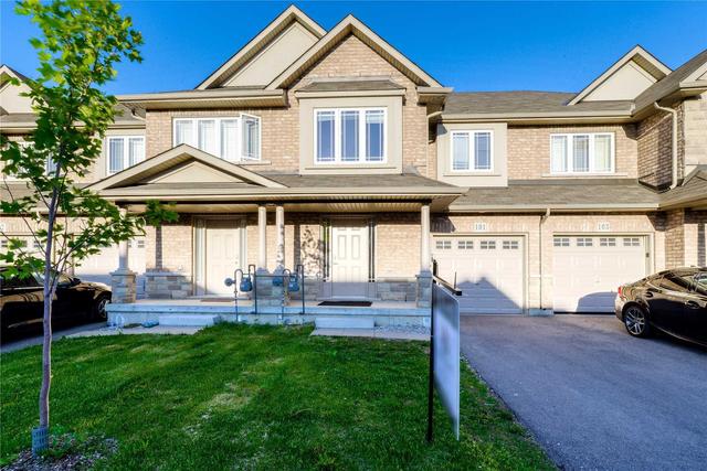 101 Charleswood Cres, House attached with 3 bedrooms, 3 bathrooms and 2 parking in Hamilton ON | Image 1