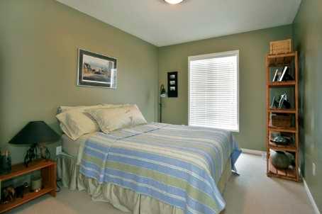 207 Bean Cres, House semidetached with 3 bedrooms, 3 bathrooms and 2 parking in Ajax ON | Image 8