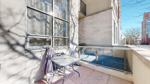 106 - 4 Elsinore Path, Condo with 1 bedrooms, 1 bathrooms and 1 parking in Toronto ON | Image 16