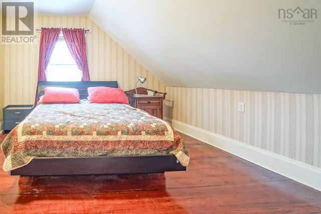 1036 King Street, House detached with 3 bedrooms, 1 bathrooms and null parking in Windsor NS | Image 24