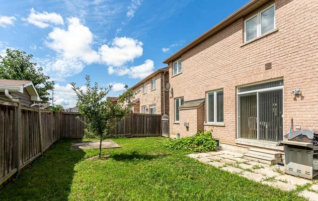 8 Perkins Dr, House detached with 4 bedrooms, 4 bathrooms and 6 parking in Brampton ON | Image 33