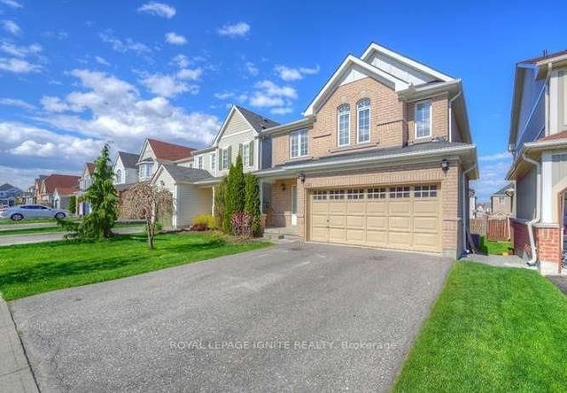 1181 Stire St, House detached with 4 bedrooms, 3 bathrooms and 2 parking in Oshawa ON | Image 1