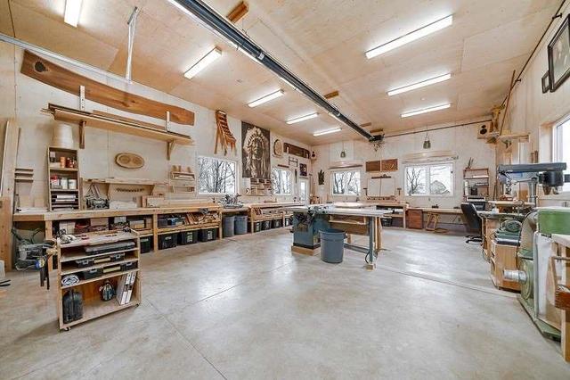 444 Cressy Bayside Road Rd, House detached with 2 bedrooms, 1 bathrooms and 10 parking in Prince Edward County ON | Image 10