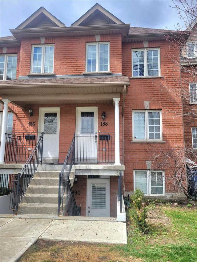 26 - 188 Wiltshire Ave, Townhouse with 2 bedrooms, 2 bathrooms and 1 parking in Toronto ON | Image 1
