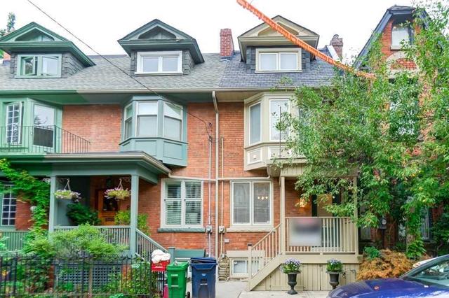 10 Salisbury Ave, House attached with 3 bedrooms, 3 bathrooms and 1 parking in Toronto ON | Image 1
