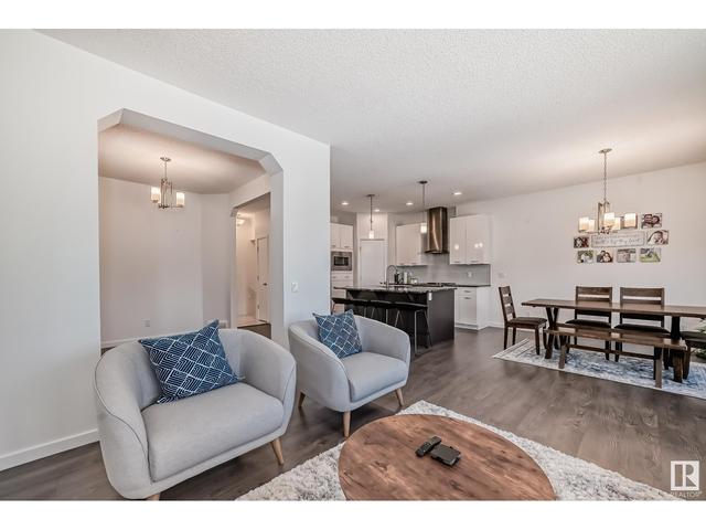 6035 Rosenthal Wy Nw, House detached with 3 bedrooms, 2 bathrooms and 4 parking in Edmonton AB | Image 13