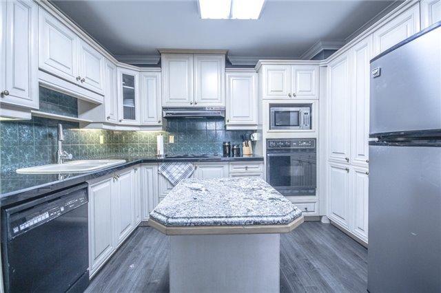 133 Earnscliffe Circ, House semidetached with 3 bedrooms, 2 bathrooms and 6 parking in Brampton ON | Image 11