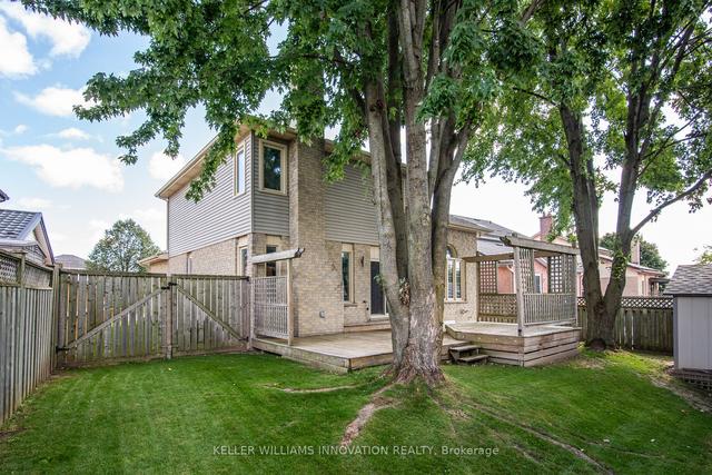 676 Westheights Dr, House detached with 3 bedrooms, 3 bathrooms and 5 parking in Kitchener ON | Image 32