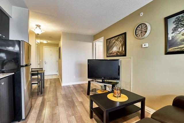 1704 - 275 Yorkland Rd, Condo with 1 bedrooms, 1 bathrooms and 1 parking in Toronto ON | Image 13