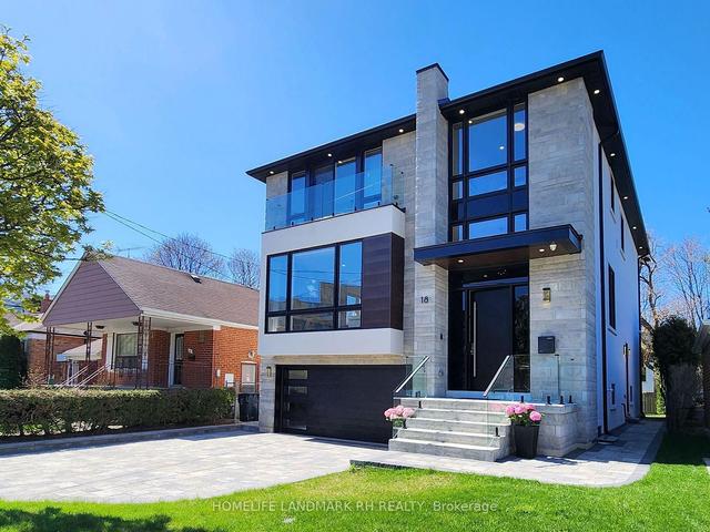 18 Almont Rd, House detached with 4 bedrooms, 6 bathrooms and 5 parking in Toronto ON | Image 12