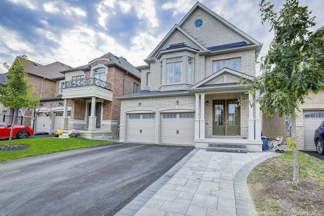 680 Mcgregor Farm Tr, House detached with 4 bedrooms, 4 bathrooms and 4 parking in Newmarket ON | Image 12