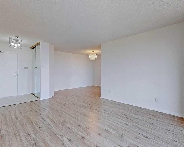 1112 - 1131 Steeles Ave, Condo with 2 bedrooms, 2 bathrooms and 1 parking in Toronto ON | Image 23