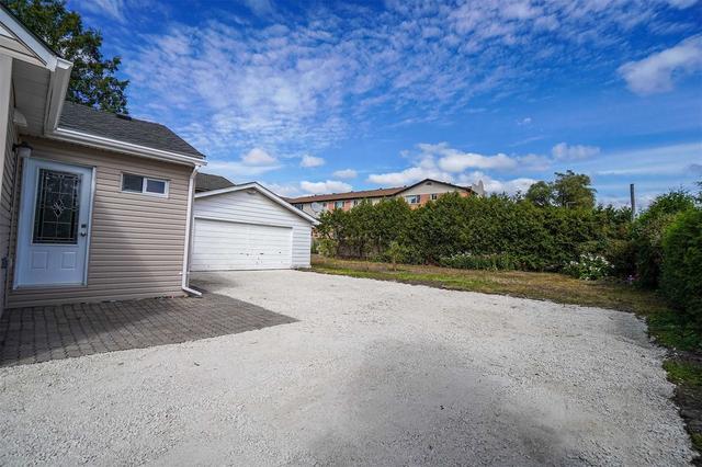 142 Mill St, House detached with 1 bedrooms, 2 bathrooms and 10 parking in Essa ON | Image 18