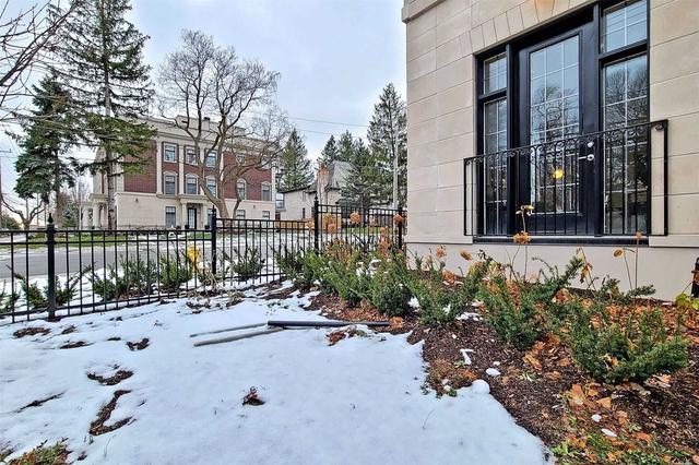 112 Bayview Ridge, House attached with 3 bedrooms, 5 bathrooms and 2 parking in Toronto ON | Image 32