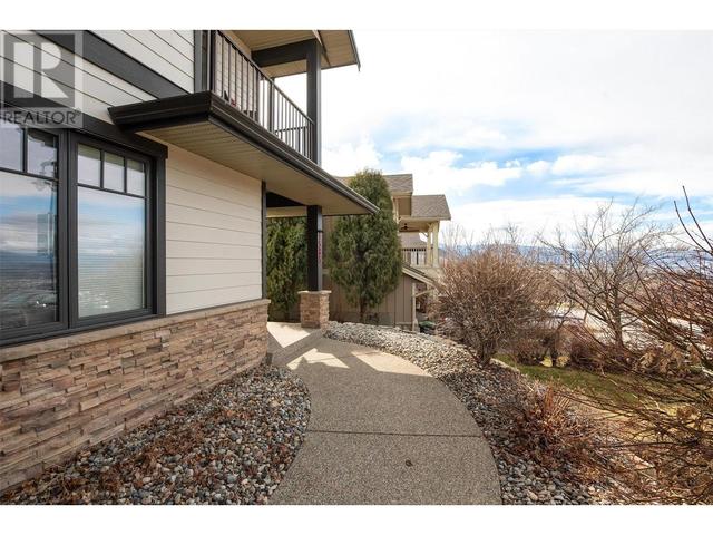 1585 Tower Ranch Boulevard, House detached with 4 bedrooms, 3 bathrooms and 4 parking in Kelowna BC | Image 3