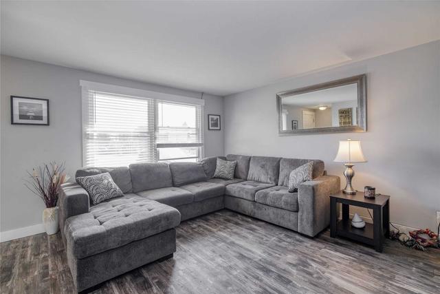 595 Elgin St N, House semidetached with 3 bedrooms, 2 bathrooms and 4 parking in Cambridge ON | Image 32