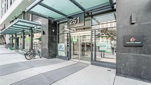 lph10 - 251 Jarvis St, Condo with 2 bedrooms, 2 bathrooms and 0 parking in Toronto ON | Image 23