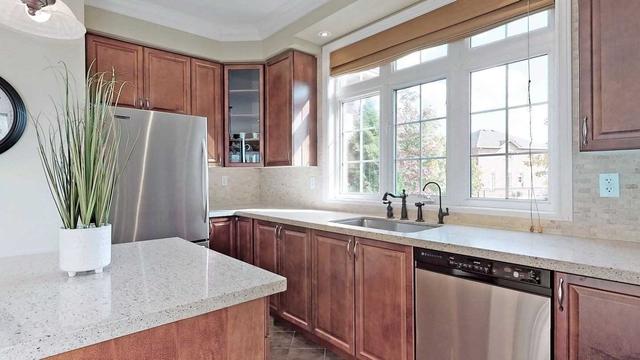 2 Laconda St, House detached with 4 bedrooms, 3 bathrooms and 5 parking in Markham ON | Image 18