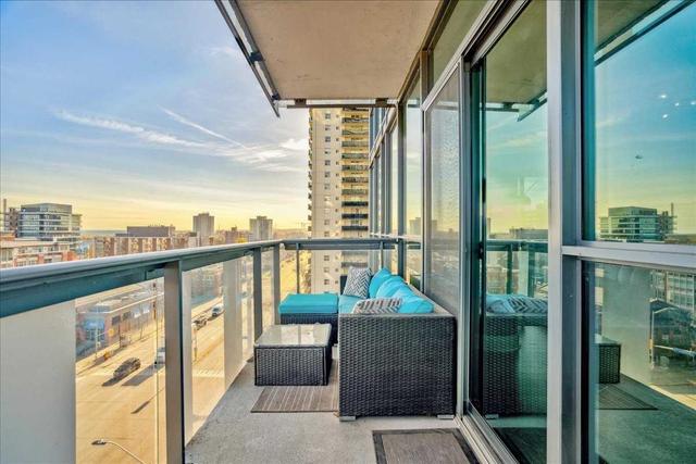 702 - 1 Hurontario St, Condo with 2 bedrooms, 2 bathrooms and 2 parking in Mississauga ON | Image 16
