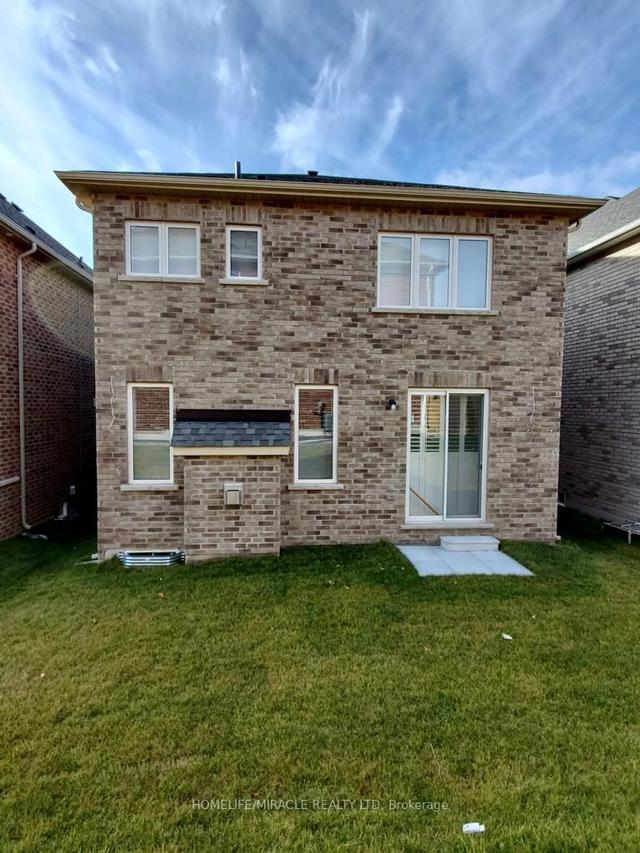 1807 Fosterbrook St, House detached with 4 bedrooms, 3 bathrooms and 6 parking in Oshawa ON | Image 26
