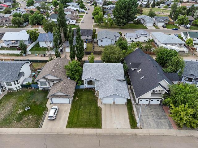 16 Pheasant Road W, House detached with 3 bedrooms, 2 bathrooms and 4 parking in Brooks AB | Image 5