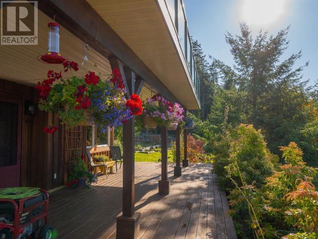 6268 Shelter Point Road, House detached with 3 bedrooms, 2 bathrooms and null parking in Powell River D BC | Image 44