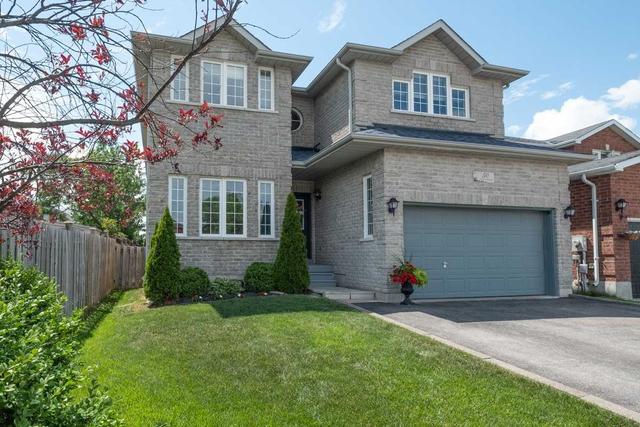 50 Lamont Cres, House detached with 4 bedrooms, 3 bathrooms and 4 parking in Barrie ON | Image 1