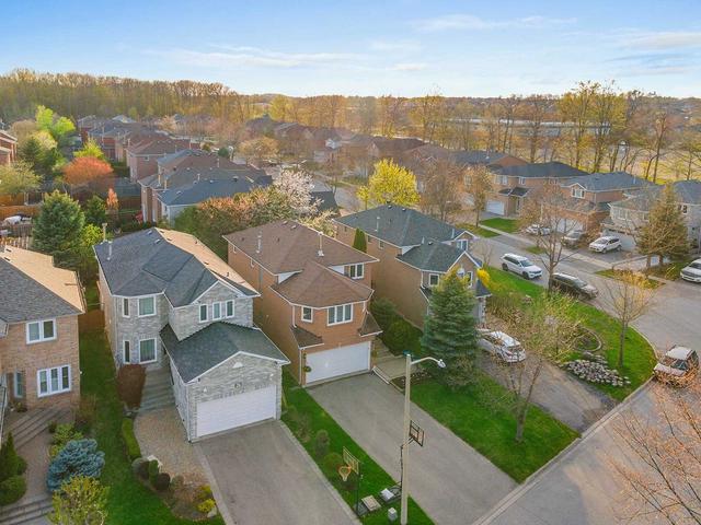 45 Red Rock Dr, House detached with 3 bedrooms, 4 bathrooms and 6 parking in Richmond Hill ON | Image 26