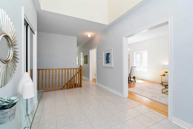 1052 Broughton Lane, House detached with 3 bedrooms, 2 bathrooms and 6 parking in Newmarket ON | Image 37