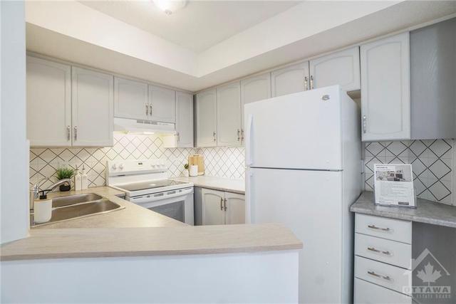 522 Lisgar Street, Townhouse with 2 bedrooms, 2 bathrooms and 2 parking in Ottawa ON | Image 8