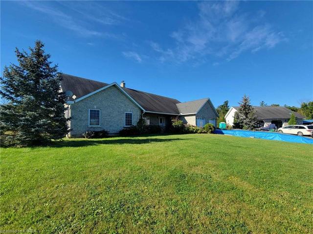 3439 Highway 38, House detached with 3 bedrooms, 3 bathrooms and 12 parking in South Frontenac ON | Image 7