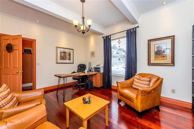14 Bold Street, Condo with 3 bedrooms, 1 bathrooms and 3 parking in Hamilton ON | Image 13