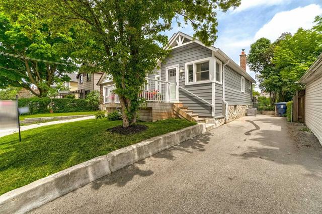 m8v3k5 - 69 Seventeenth St, House detached with 2 bedrooms, 2 bathrooms and 2 parking in Toronto ON | Image 12
