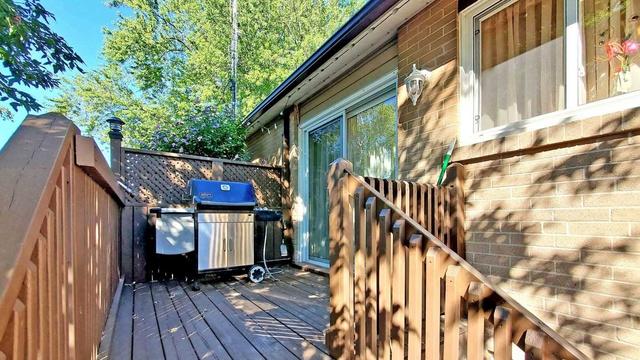 11 Wagner Dr, House detached with 3 bedrooms, 2 bathrooms and 3 parking in Toronto ON | Image 26
