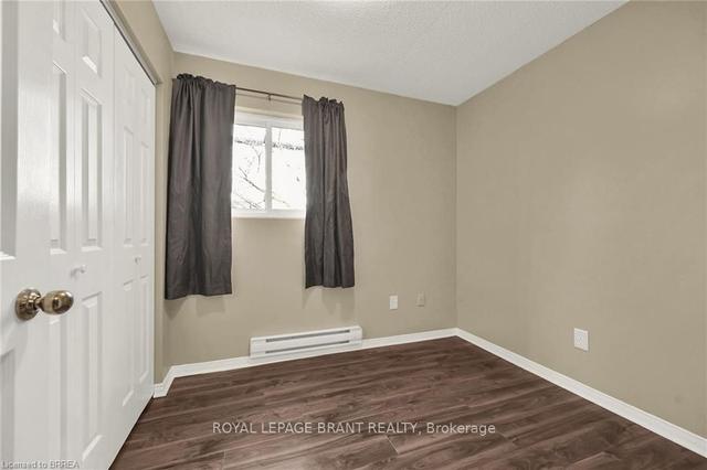 1 - 169 Bechtel St, Condo with 2 bedrooms, 1 bathrooms and 1 parking in Cambridge ON | Image 8