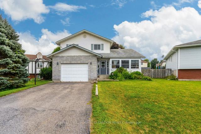38 Corbeau Cres, Home with 3 bedrooms, 4 bathrooms and 5 parking in Penetanguishene ON | Image 12
