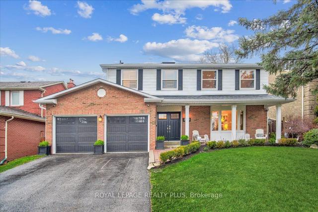 1039 Easthill Crt, House detached with 3 bedrooms, 4 bathrooms and 4 parking in Newmarket ON | Image 1