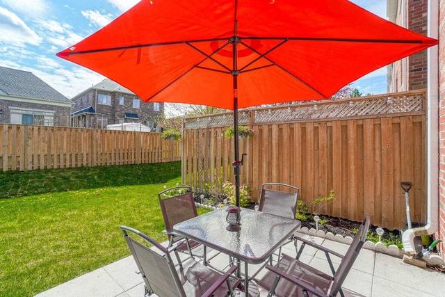 12 - 1355 Rathburn Rd E, Townhouse with 3 bedrooms, 3 bathrooms and 2 parking in Mississauga ON | Image 14