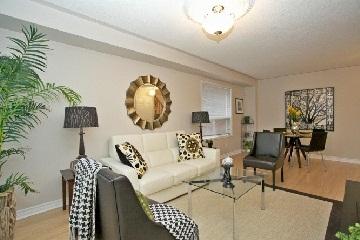 100 Booth Cres, House detached with 3 bedrooms, 3 bathrooms and 4 parking in Ajax ON | Image 2