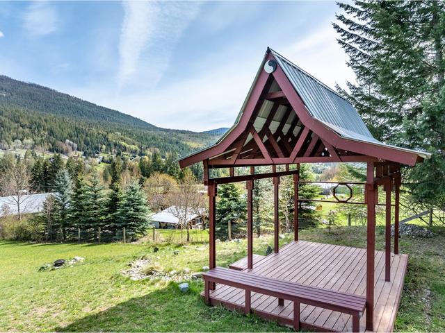 5469 Cory Road, House detached with 1 bedrooms, 2 bathrooms and null parking in Central Kootenay A BC | Image 57