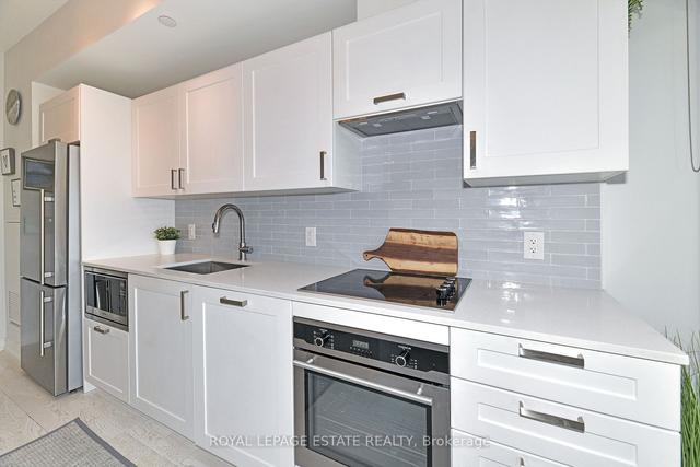 421 - 1100 Kingston Rd, Condo with 1 bedrooms, 1 bathrooms and 1 parking in Toronto ON | Image 5
